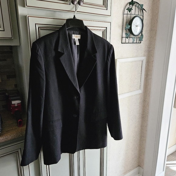 Talbots women’s black single breasted career wear blazer. size 20 - Picture 12 of 13